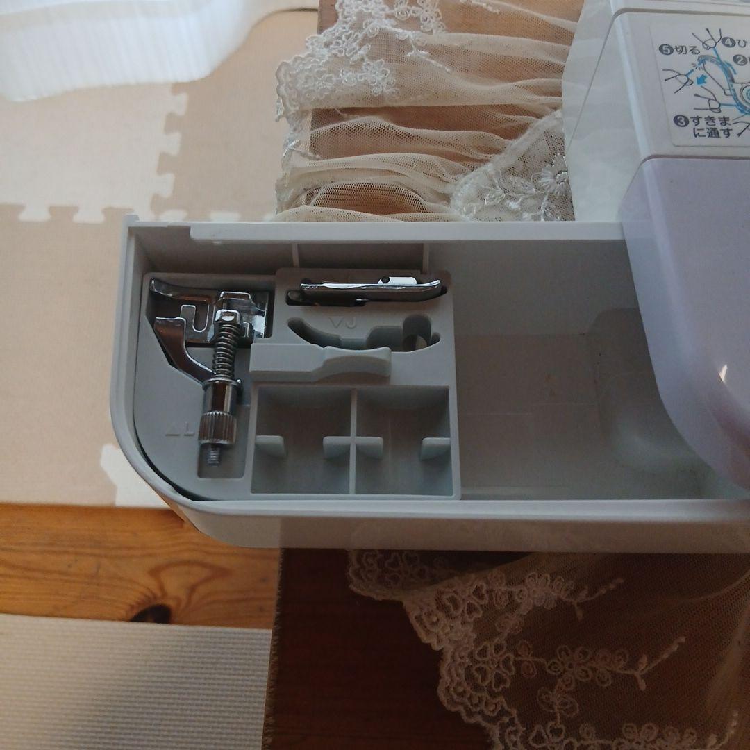 ブラザー電子ミシン(卓上)F38ーLA