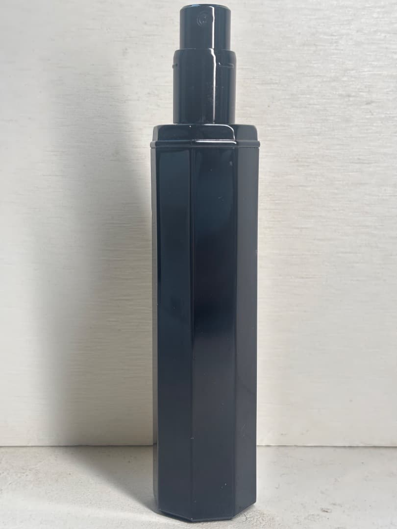 資生堂　ノンブルノワール　オードパルファム60ml 155g定価1.6万円