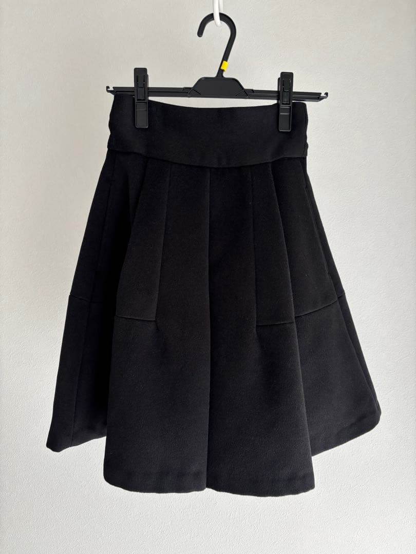 【seventen ハイウエストフレアキュロットSサイズ ブラック】