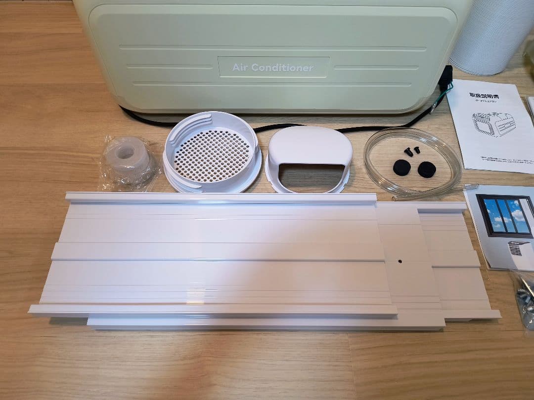 ポータブルエアコン 3500BTU　窓用パネル付き　スポットクーラー 車中泊