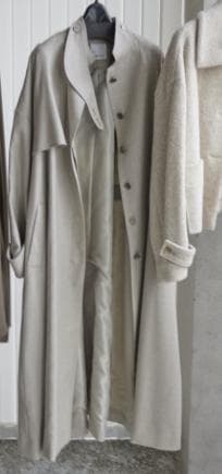 メゾンドアール　 maison de R　ウールトレンチコート　ベージュ