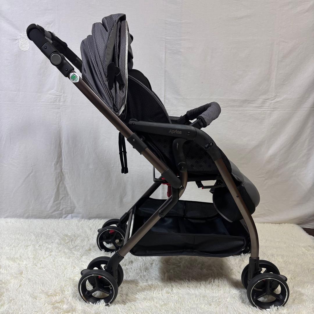 美品　Aprica ベビーカー　オプティア　プレミアム　ピューター　両対面式