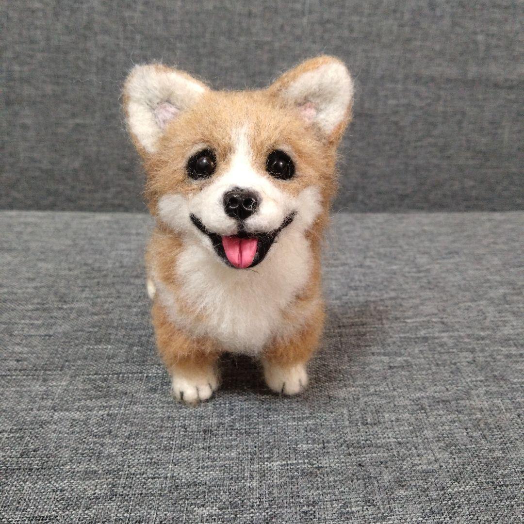 羊毛フェルト コーギー　犬　ハンドメイド　ぬいぐるみ　置物