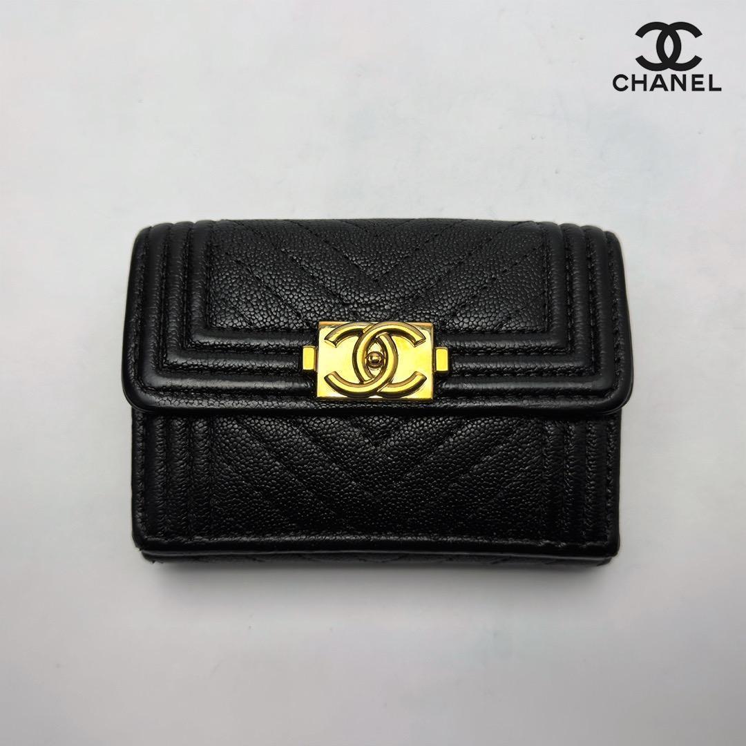 正規品　CHANEL ボーイシャネル　ジェブロン　Wホック　三つ折り財布