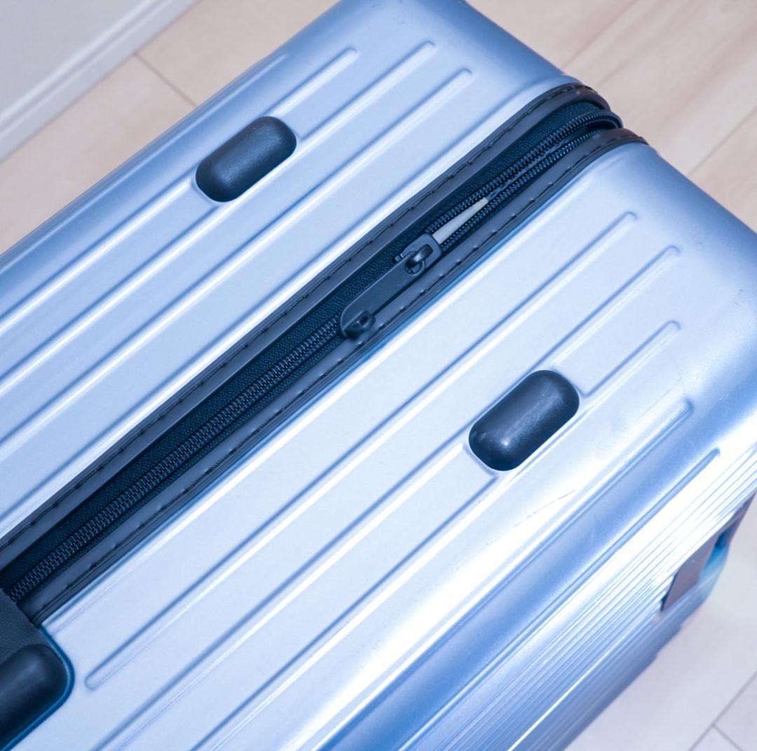 希少！リモワ　サルサエアー　820.70 80L 4輪　アイスブルー　美品