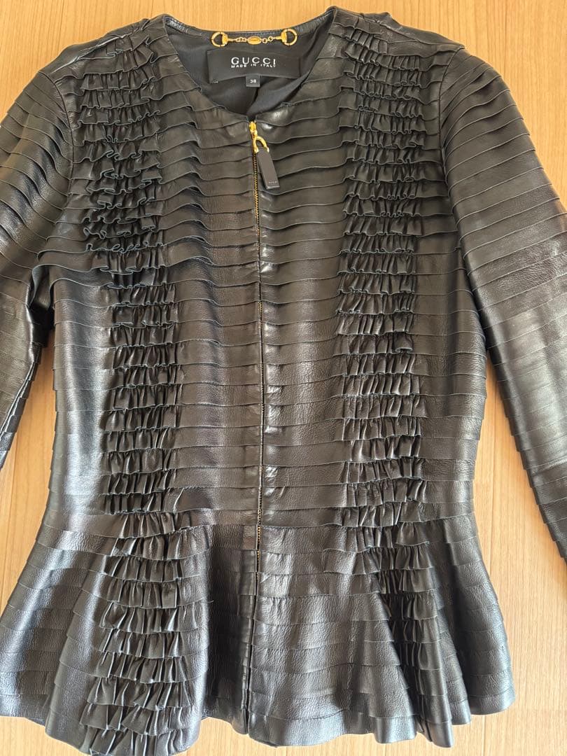 【美品】GUCCI グッチ　フリルレザー　ジャケット　38