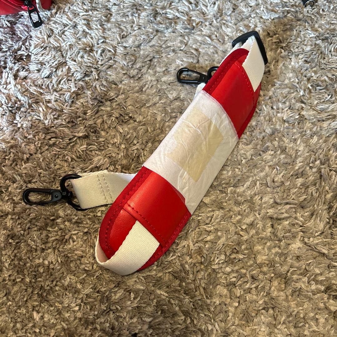 Nike ゴルフ　ボストンバック！赤と白 中型