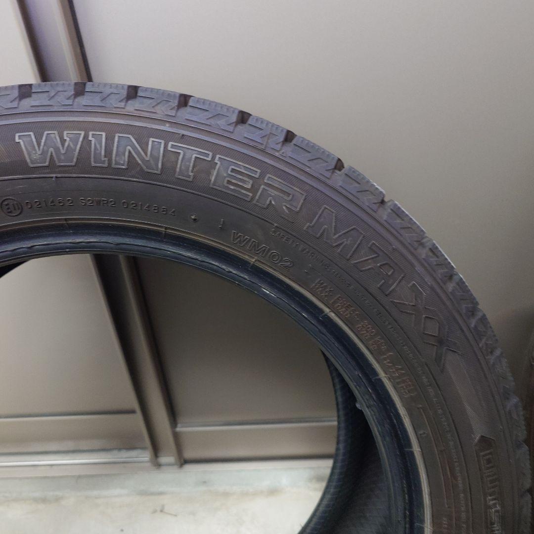 DUNLOP WINTER MAXX 215/55R17 スタッドレスタイヤ