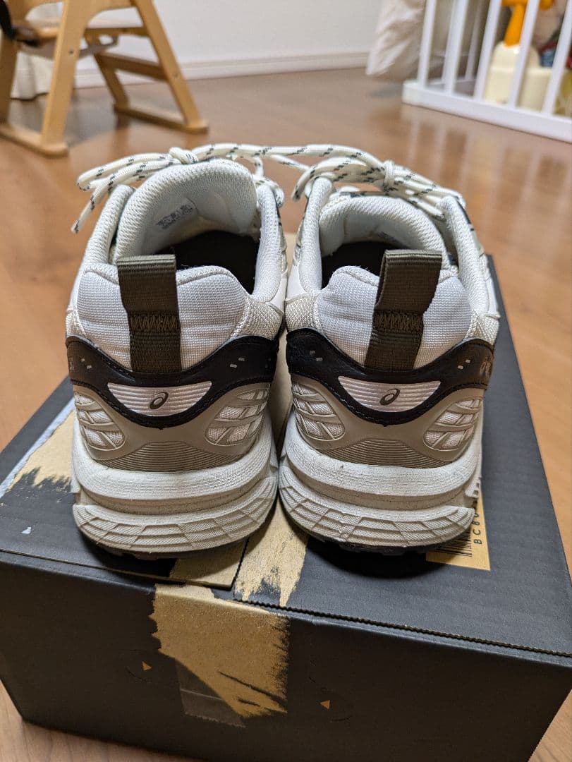 靴 Asics Gel-Nunobiki \"Cream/Dark Olive\"