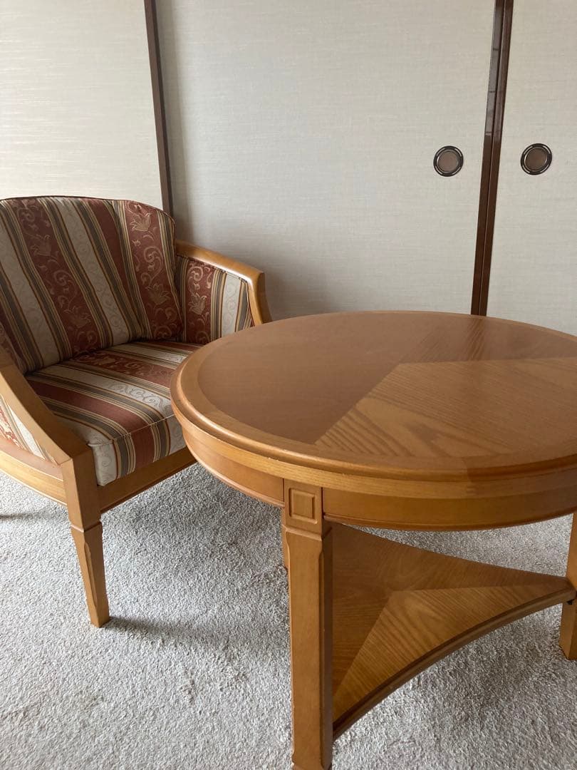 マルニ木工　ラウンドテーブル