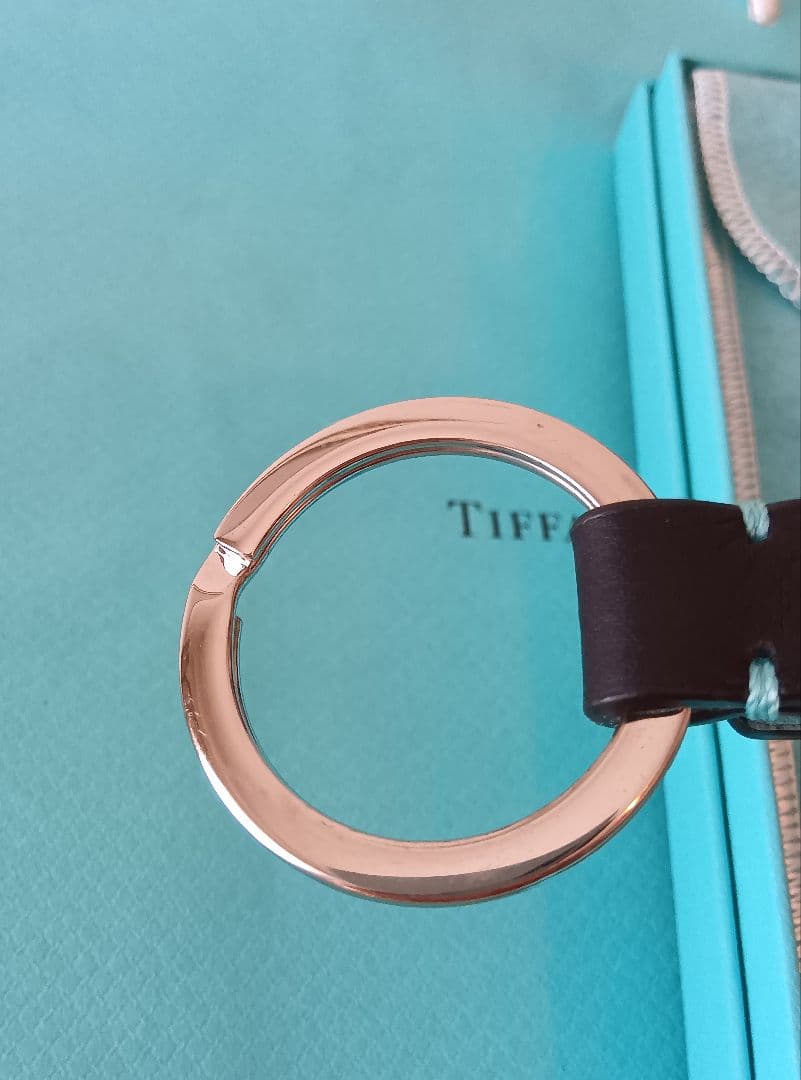 Tiffany & Co. レザーキーリング