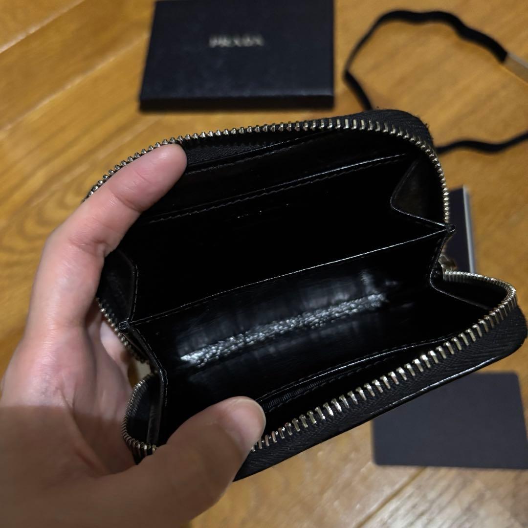 【激レア完売品】PRADA ソフトルックスレザー