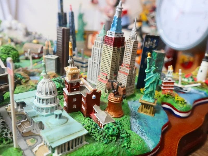 爆レア★アメリカ合衆国の立体 ダンバリーミント 東海岸～西海岸ランドマークが配置