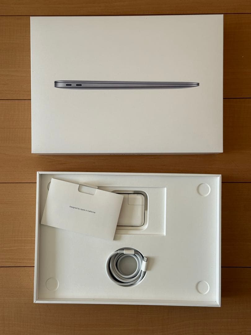 MacBook本体 MacBook Air M1 2020 8GB/256GB