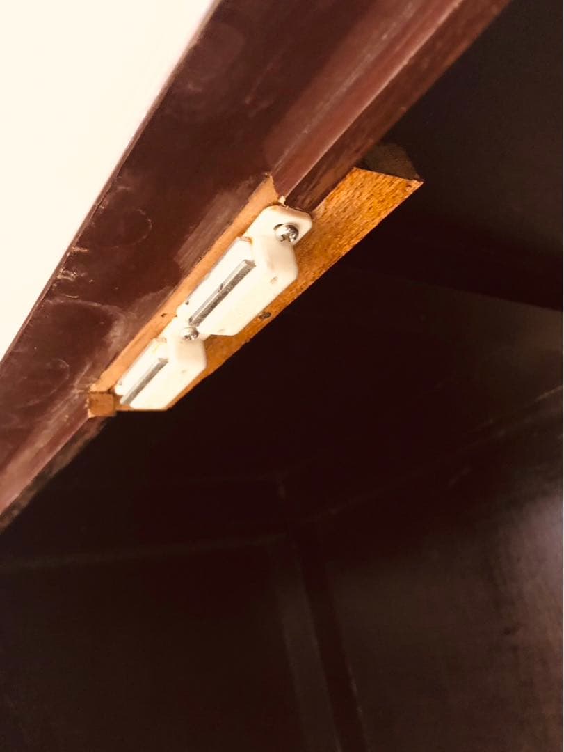 中国の古い 棚 キャビネット アンティーク 格安にて