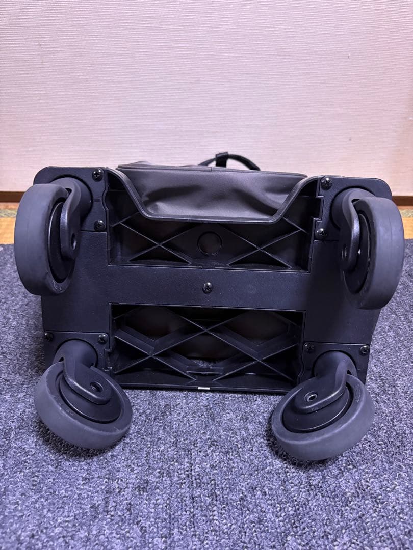 スワニー　Mサイズ　ブラウン　75ミリキャスター