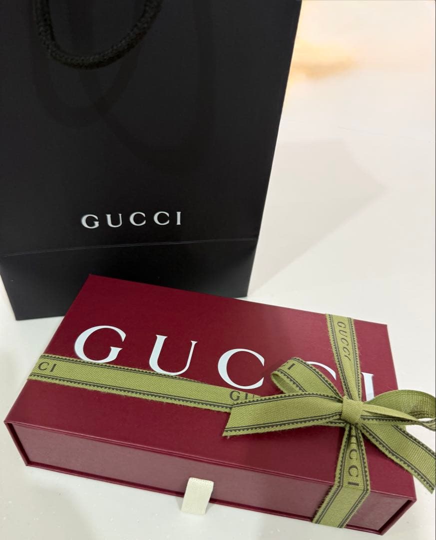 GUCCI シュシュ ベージュ 新品未使用