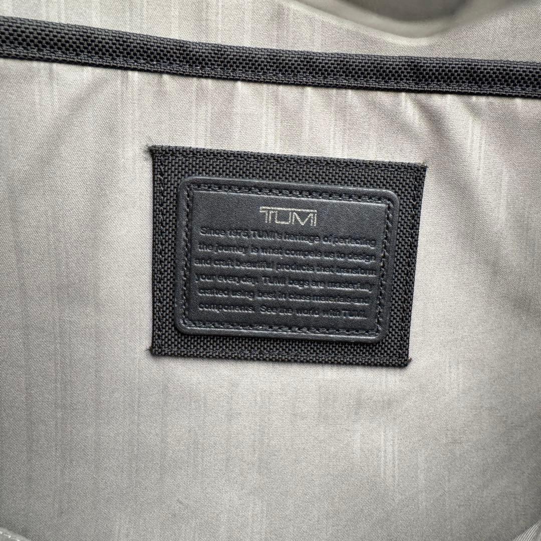 【良品】TUMI 日本限定 トートバッグ JARVIS カーキ 肩掛け トゥミ