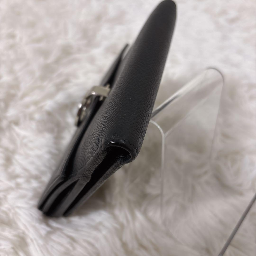 ブルガリ　ロゴクリップ　折財布　フラップ　ブラック