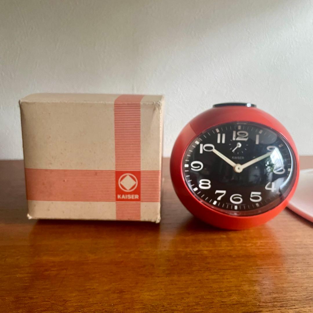 レトロポップ置き時計　1970年代