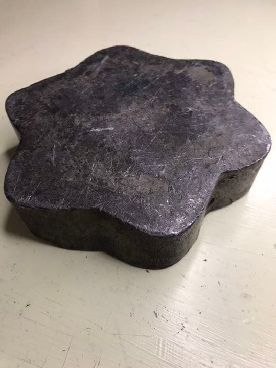 #B 古美術　骨董　鉄製　文鎮　レザークラフトの型