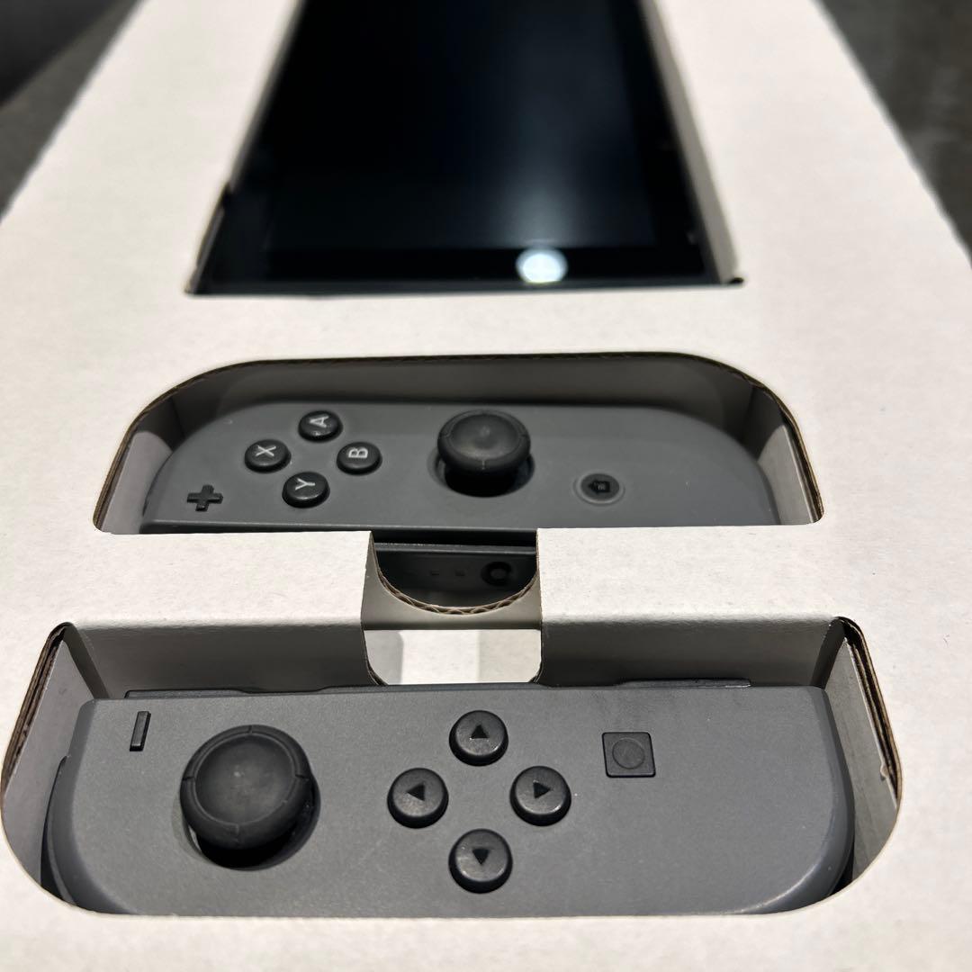 NintendoSwitch 本体　バッテリー強化版　連射コン　ポケモン2本