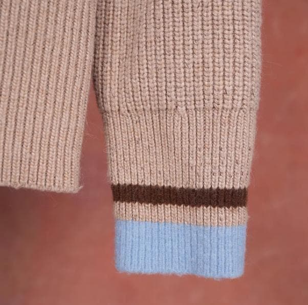 未使用 ami paris ブラウンウールカレッジセーター Sサイズ