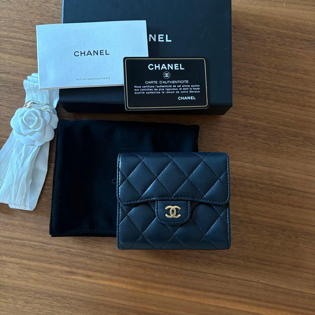 CHANEL 財布