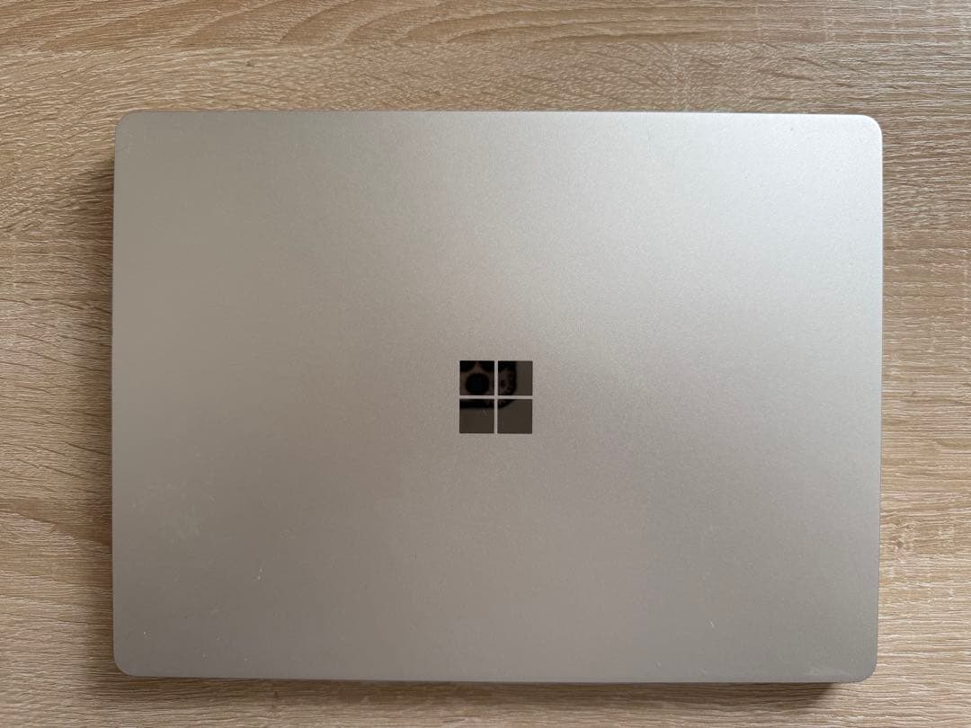 【美品】Microsoft Surface Laptop Go3 シルバー