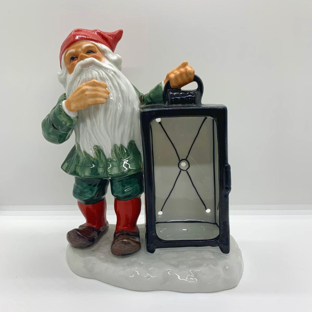 イェニー・ニューストロム　トムテ　陶磁器製のランタン型フィギュリン　スウェーデン