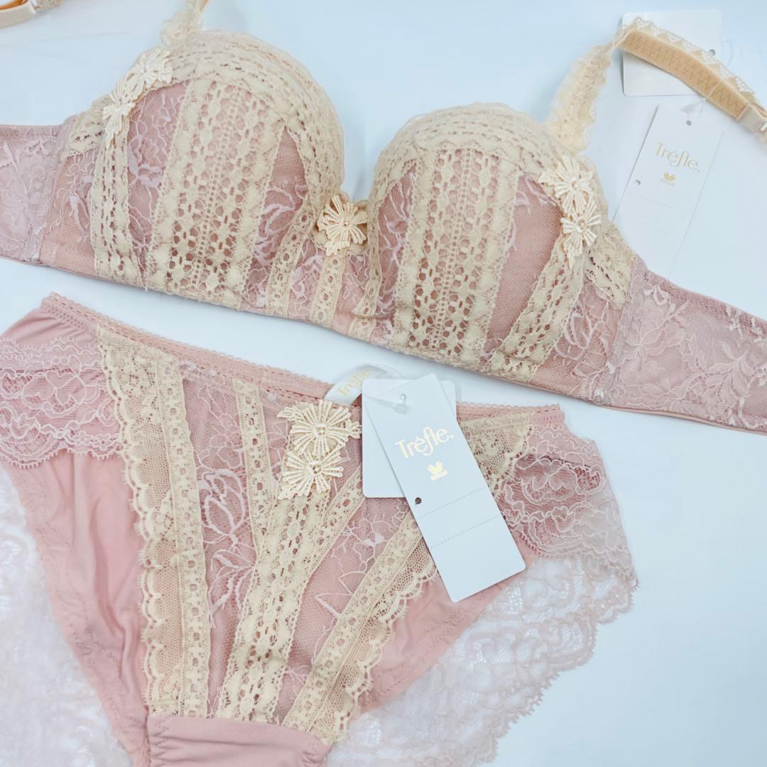 ワコール トレフル ブラジャーショーツD75-M