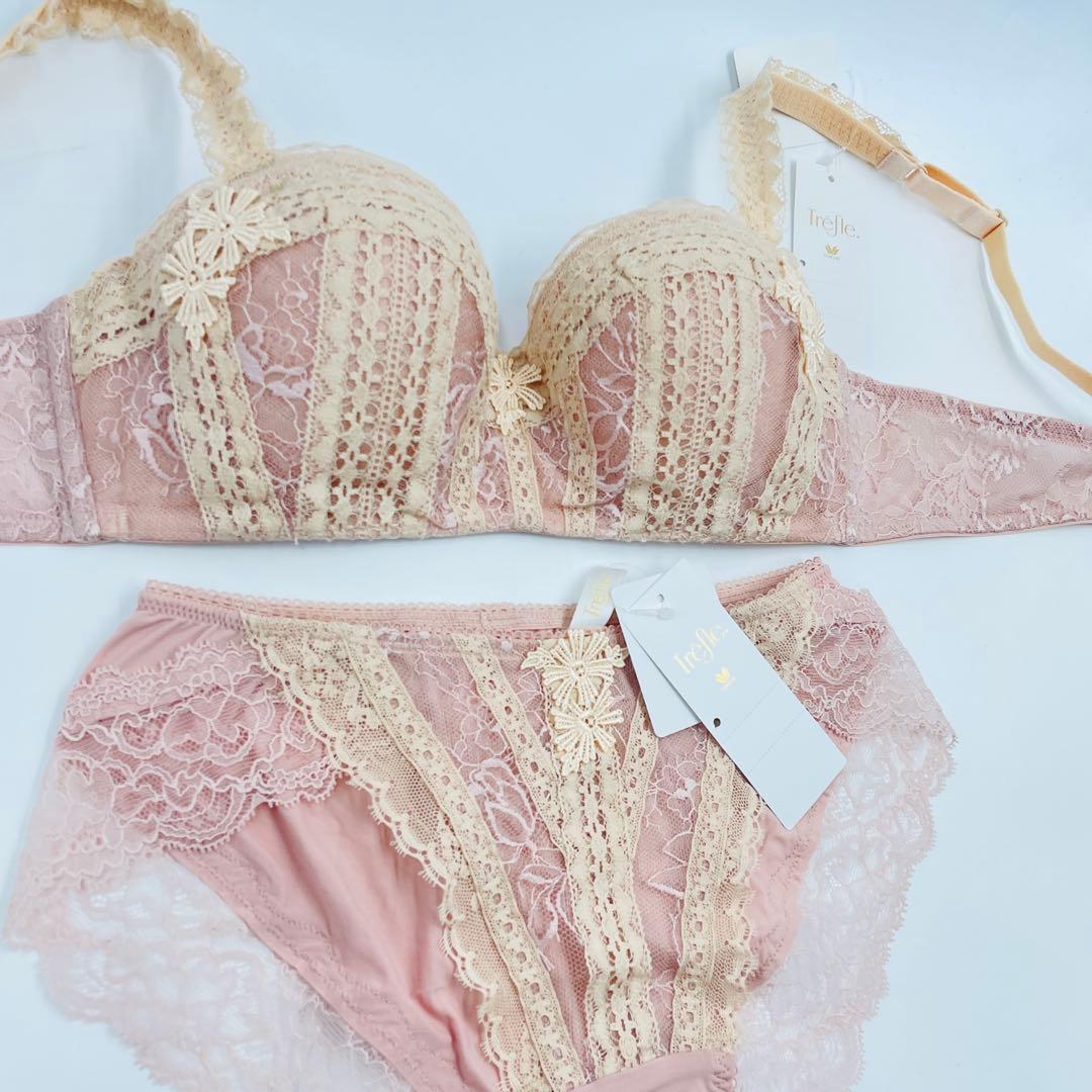 ワコール トレフル ブラジャーショーツD75-M