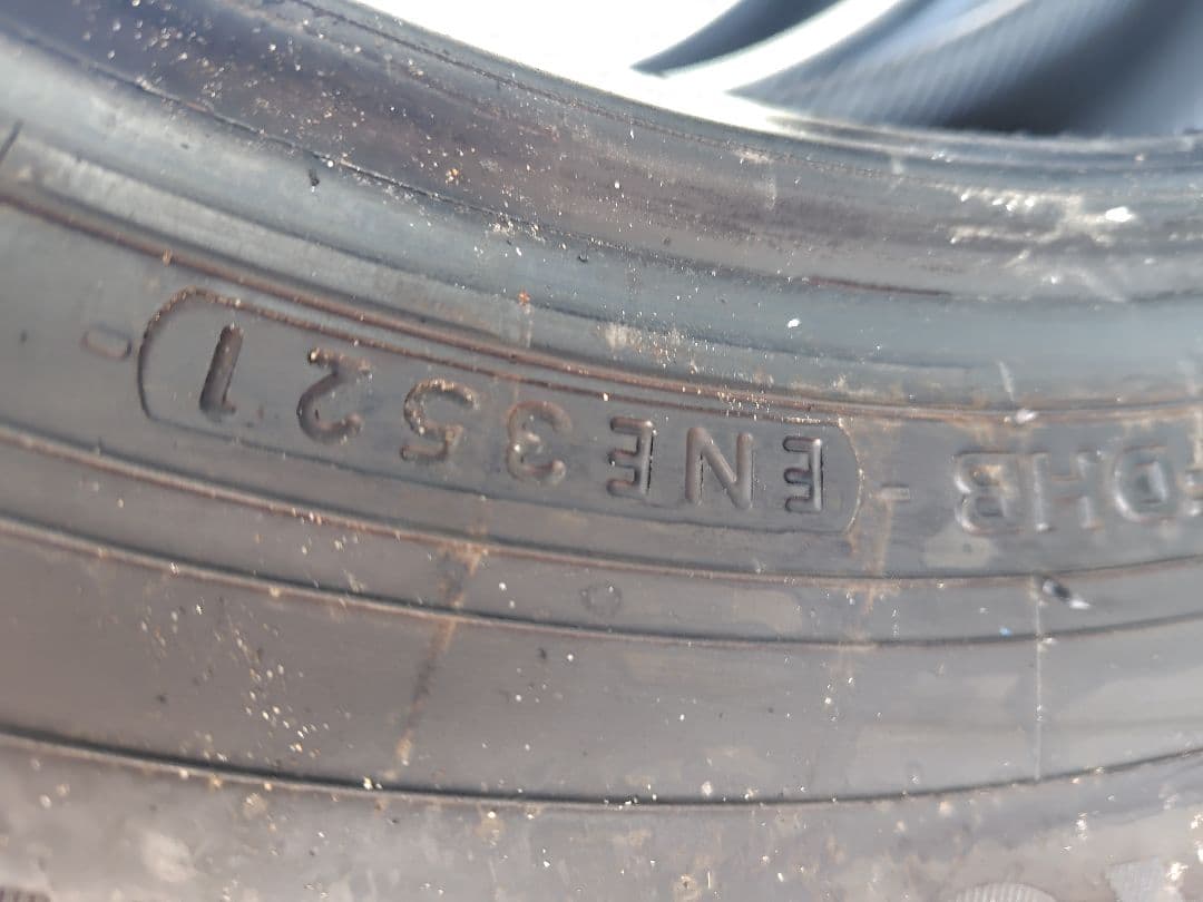 ヨコハマ アイスガード IG60 215/65R16 2021年製