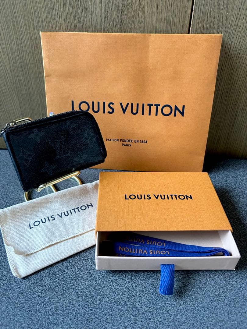 LOUISVUITTON モノグラムエクリプス ケース✨️付属品付き✨️