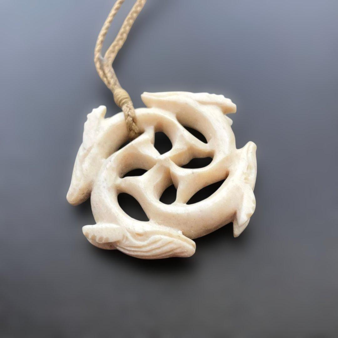 限定値下中 ボーンカービング　ネックレス