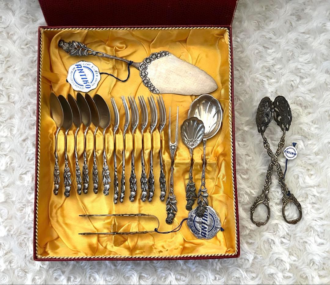 ANTIKO社　ヒルデスハイムローズ　カトラリーセット〈18本セット〉銀製800