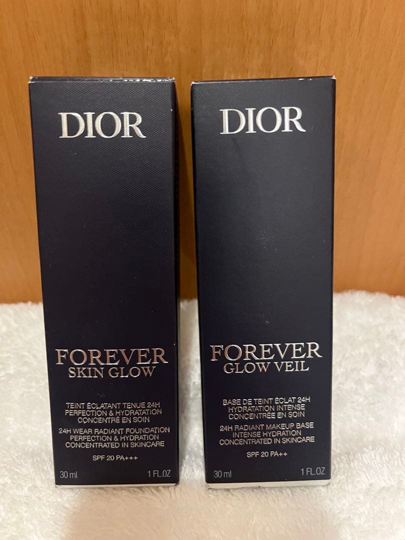 ディオール　リキッドファンデーション　ベース