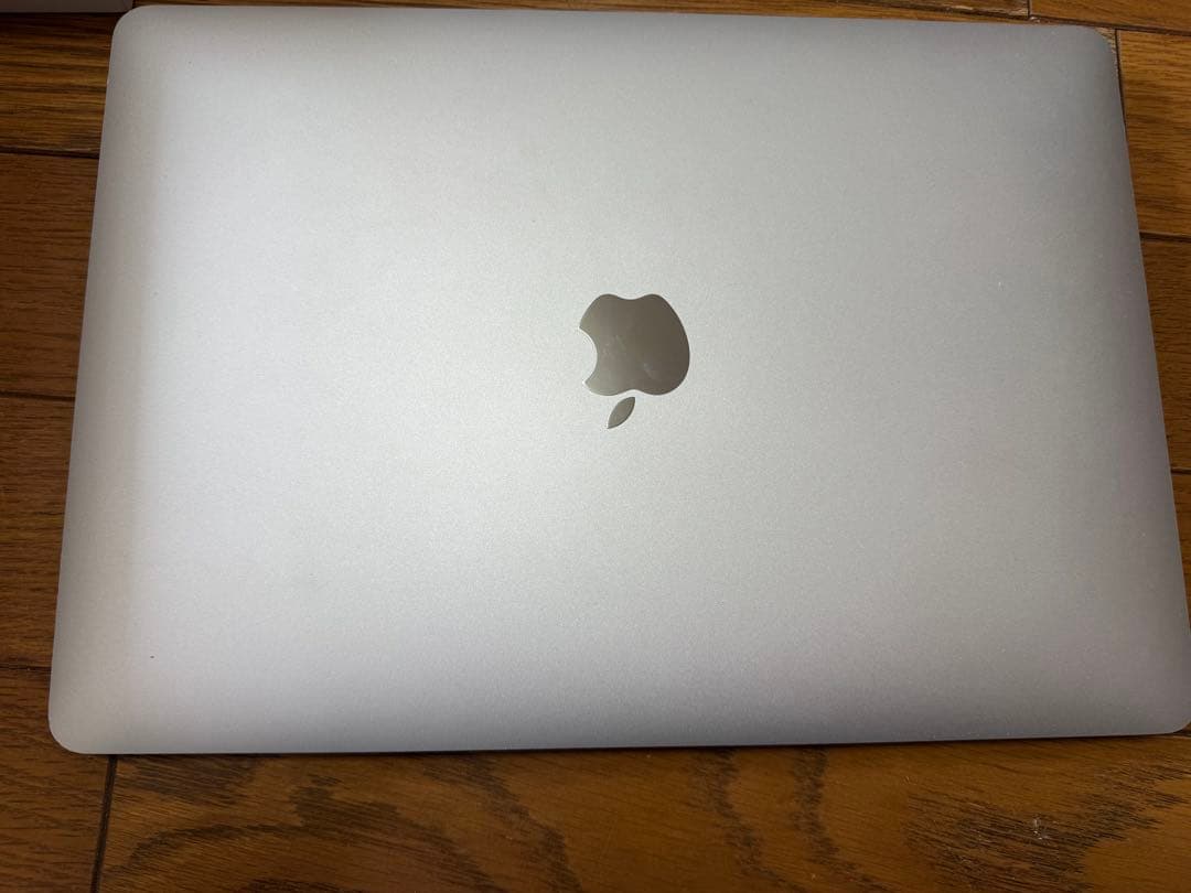 Apple MacBook Air 128GB シルバー