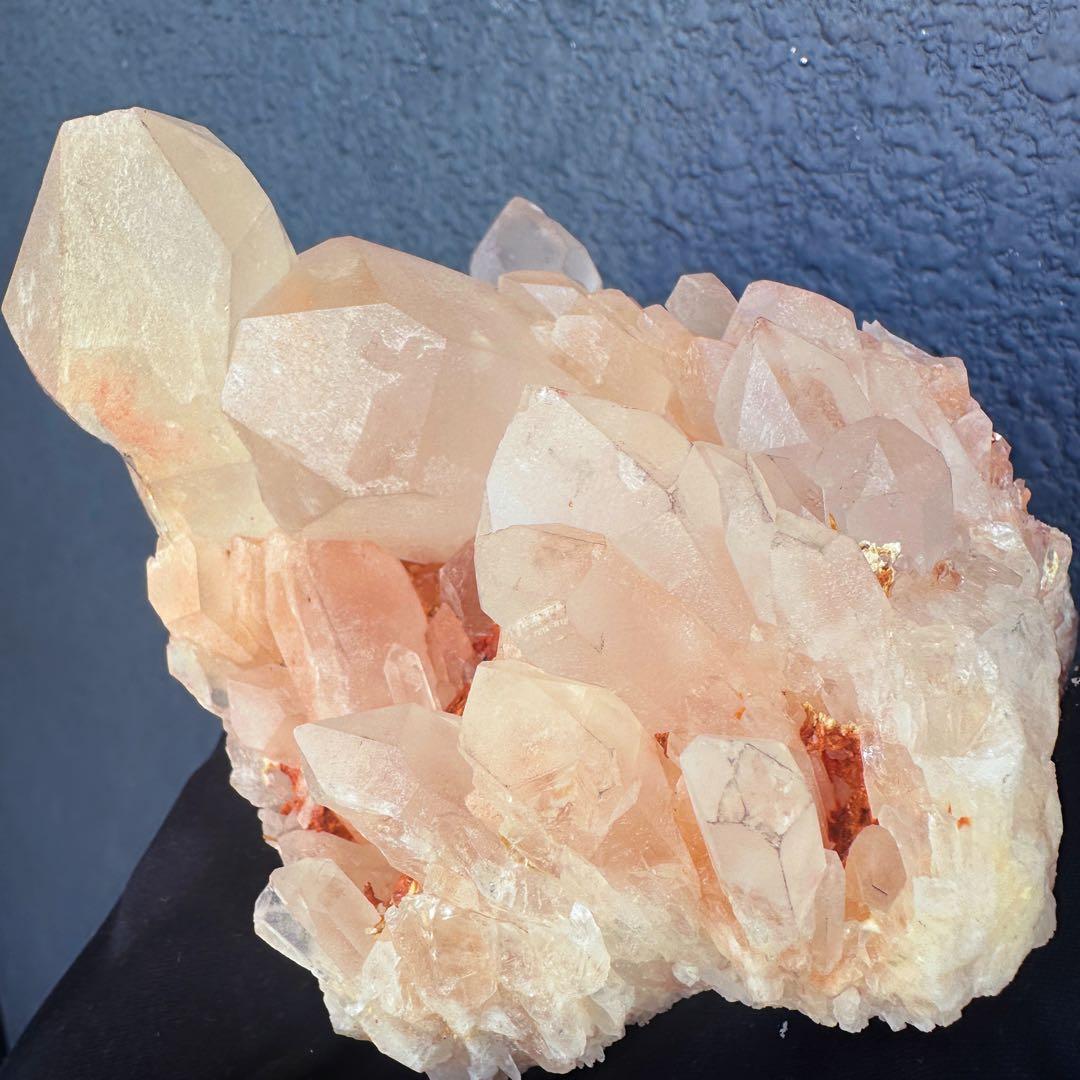 爆アレ❗️可愛いピンク♡超綺麗マダガスカル産パイナップルピンククラスターA1444