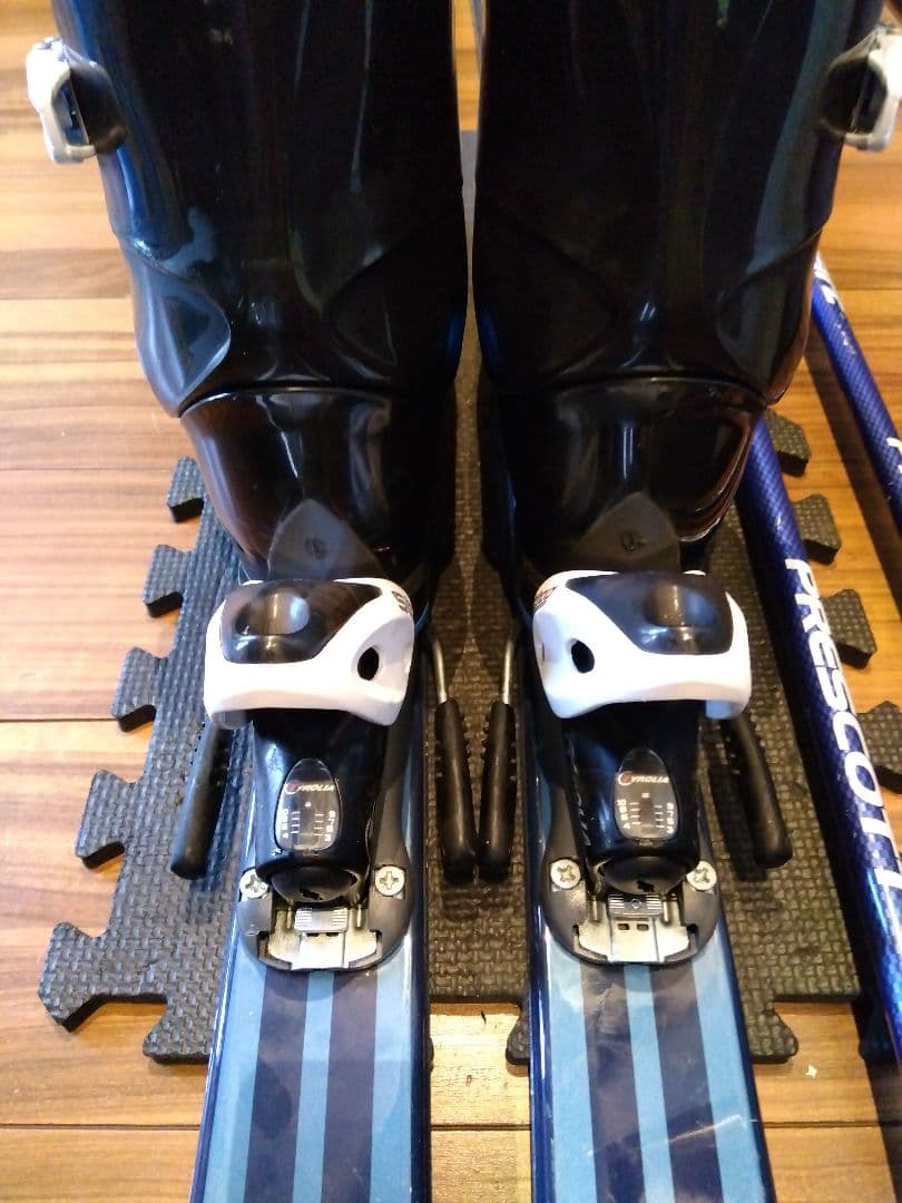 超お買い得‼️DYNASTAR/大人用/スキー３点セット/メンテ・WAX済み✔