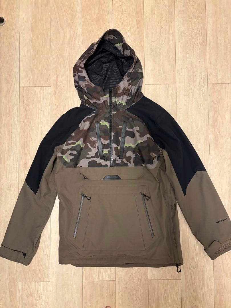 VOLCOM スノーボードウェア　ジャケット M