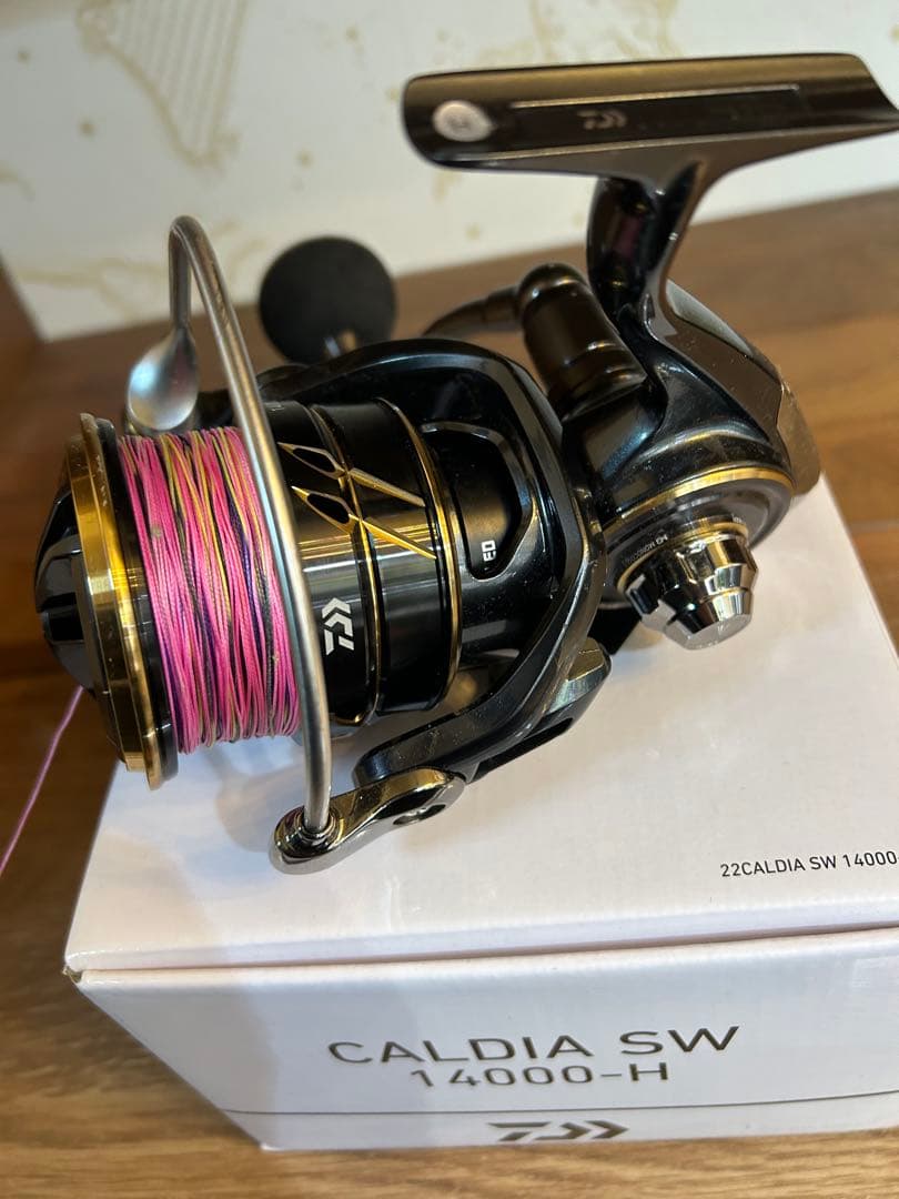 Daiwa CALDIA SW 14000-H スピニングリール　箱あり