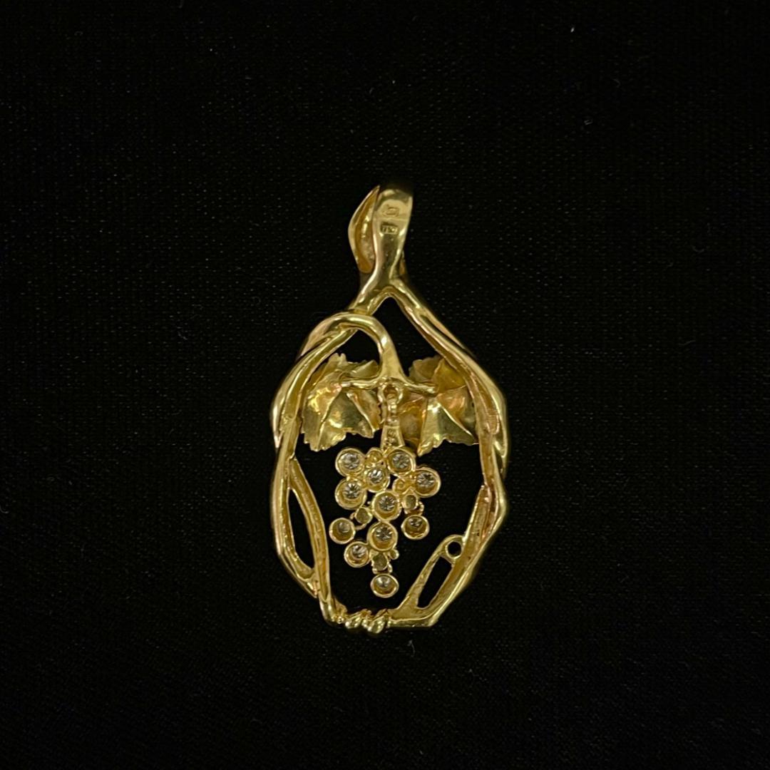 【QUEEN】K18/750 ダイヤモンド ペンダント