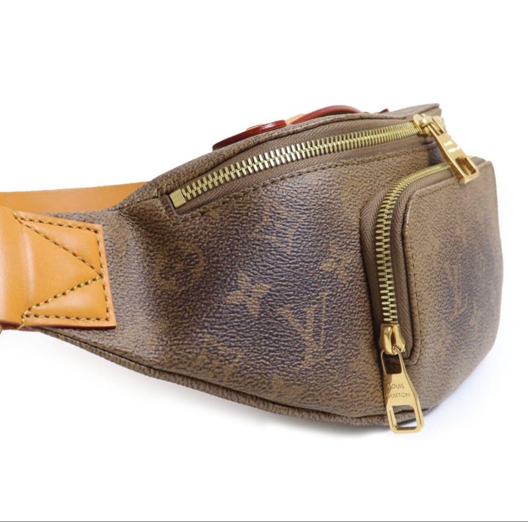 ⭐️超美品⭐️ルイヴィトン バムバッグ 斜め掛け モノグラム ※1ヶ所穴開け加工済み
