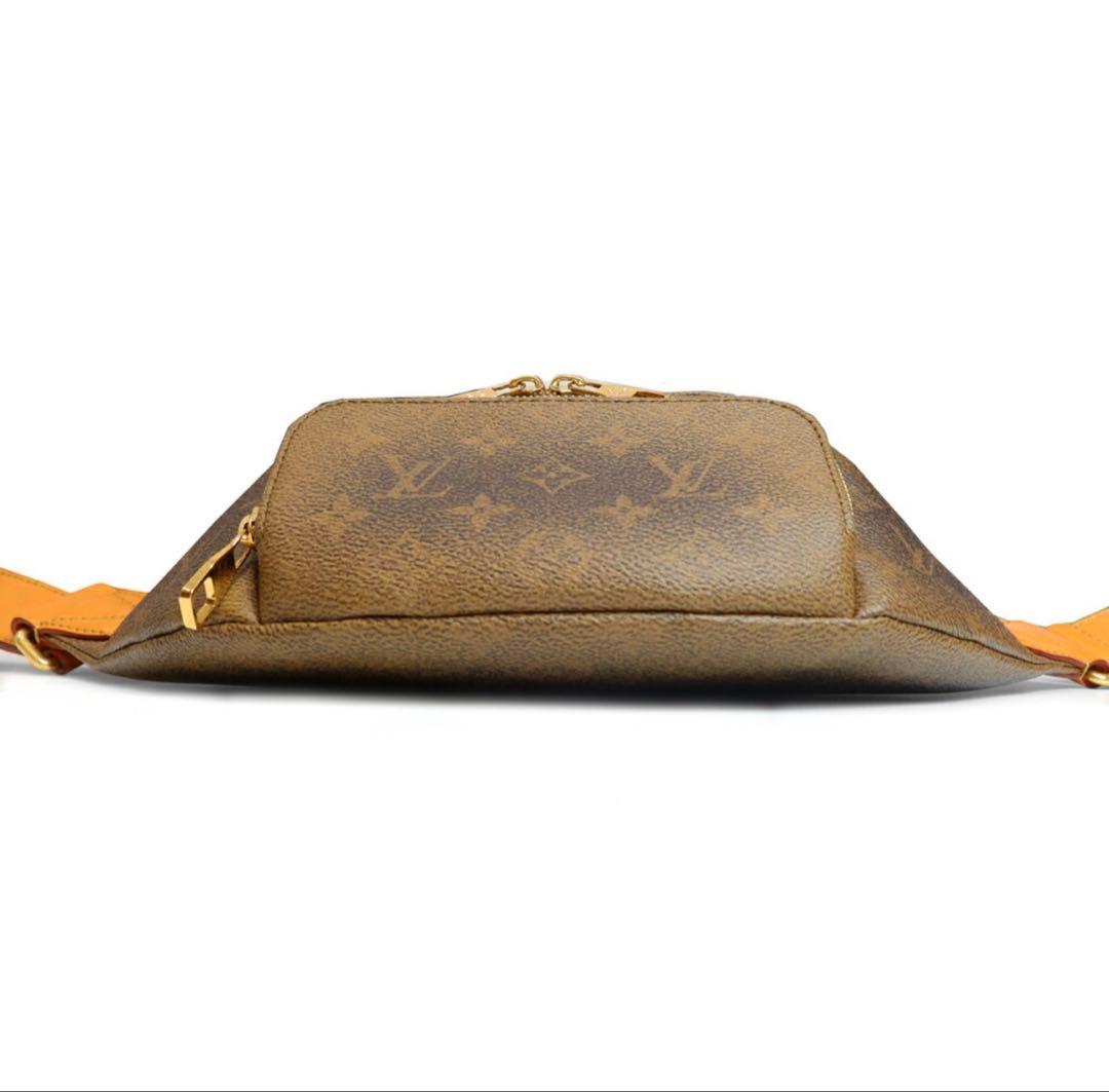 ⭐️超美品⭐️ルイヴィトン バムバッグ 斜め掛け モノグラム ※1ヶ所穴開け加工済み