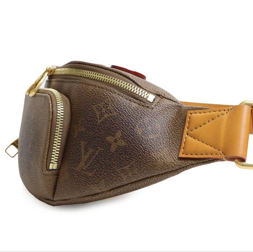⭐️超美品⭐️ルイヴィトン バムバッグ 斜め掛け モノグラム ※1ヶ所穴開け加工済み