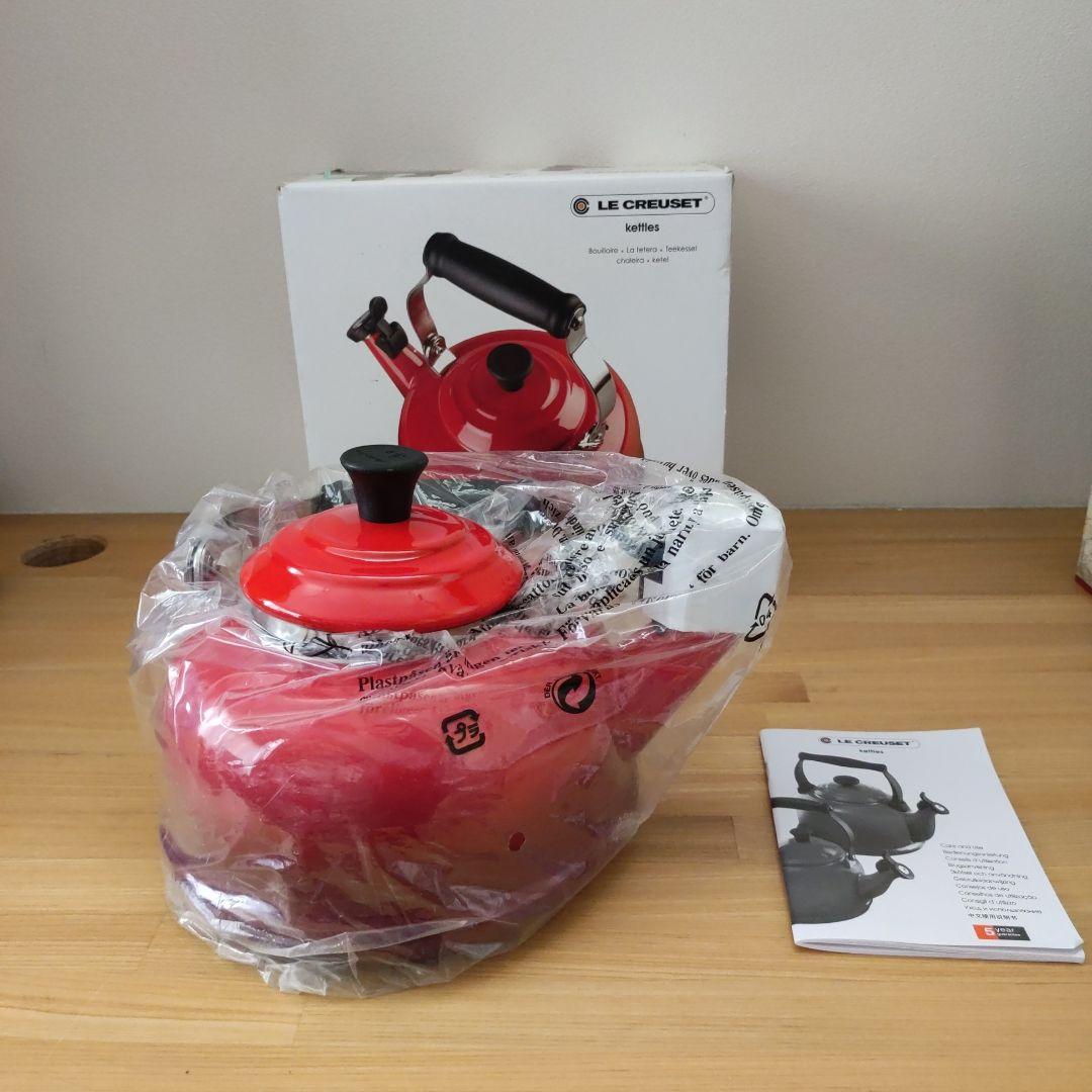 未使用 LE CREUSET やかん エナメルオンスチール 1.8クォート