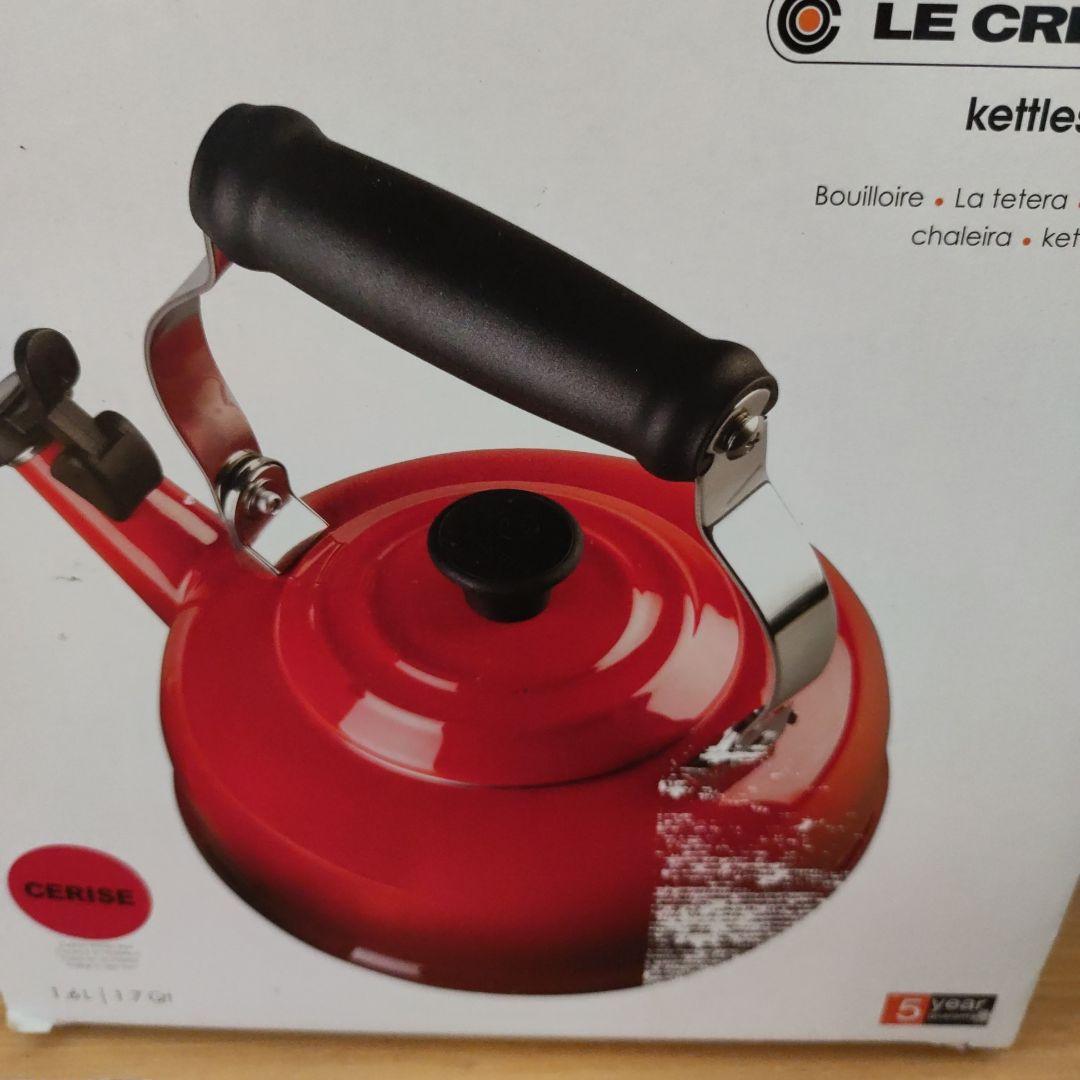 未使用 LE CREUSET やかん エナメルオンスチール 1.8クォート