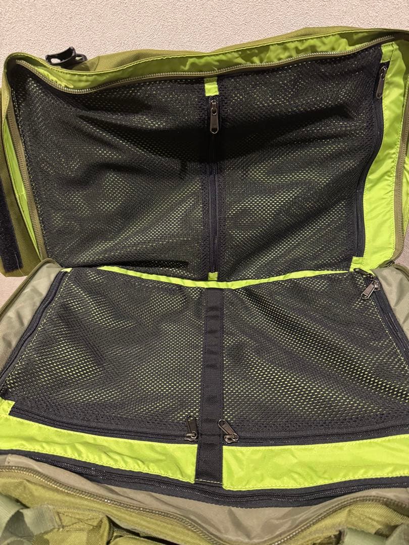 【美品】カリマー　クラムシェル40 オリーブ