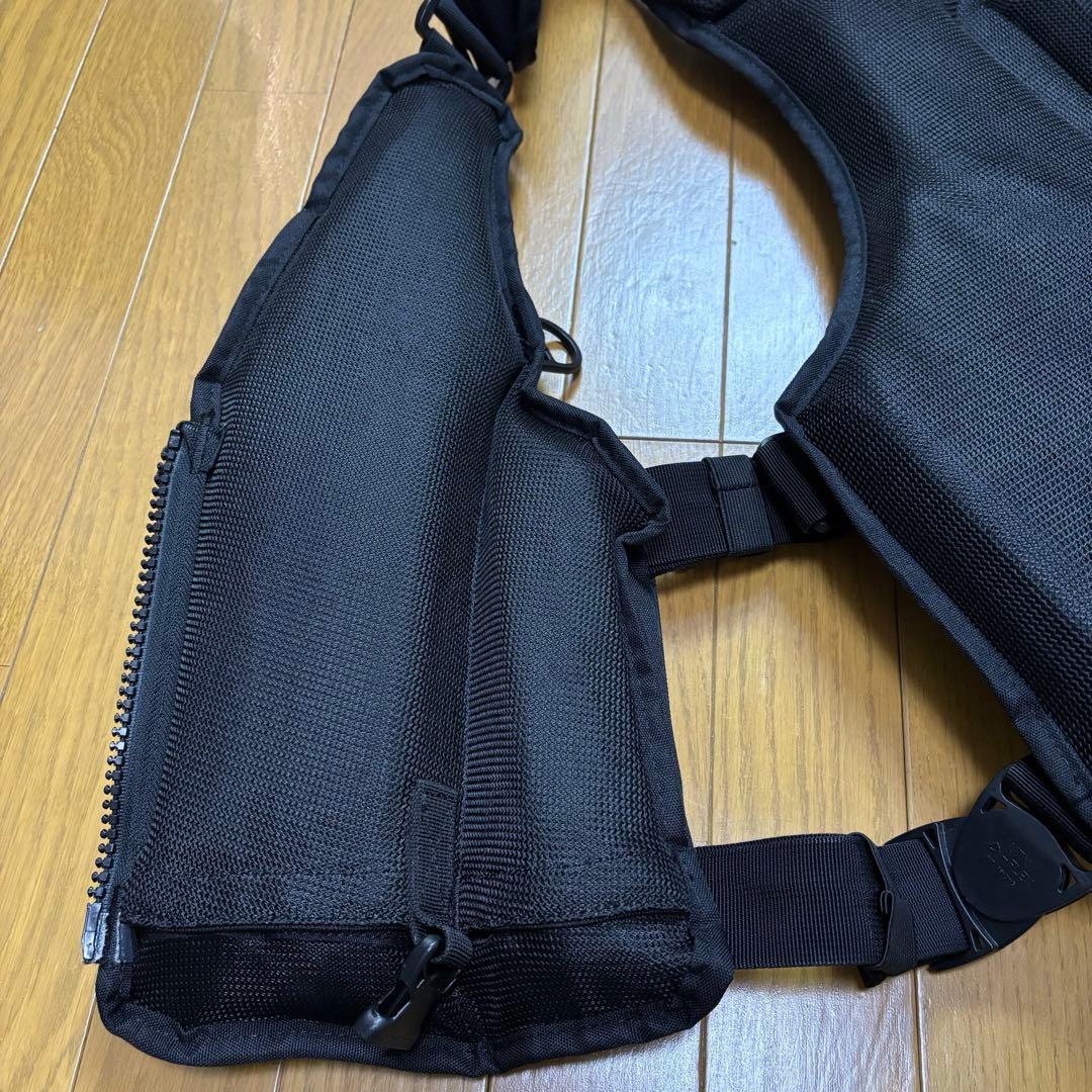 フィッシングベスト RBB ロックショアシューティングベスト